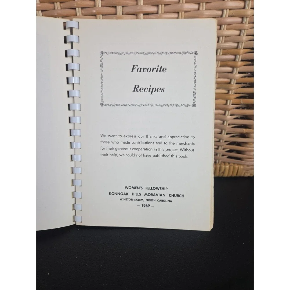 Konnoak Hills Moravian Church Cookbook Winston-Salem NC‎ 1969 Spiral